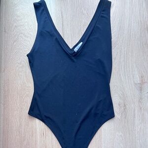 Black Deep V-Neck Sleeveless Bodysuit | Size M